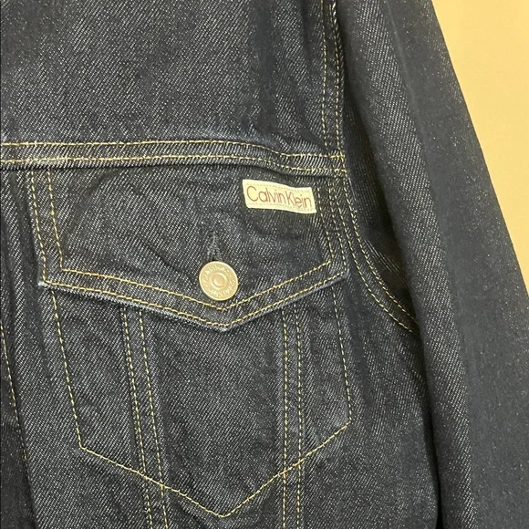 NWOT Calvin Klein Women’s Dark Blue Denim Jacket Size M - Picture 3 of 7